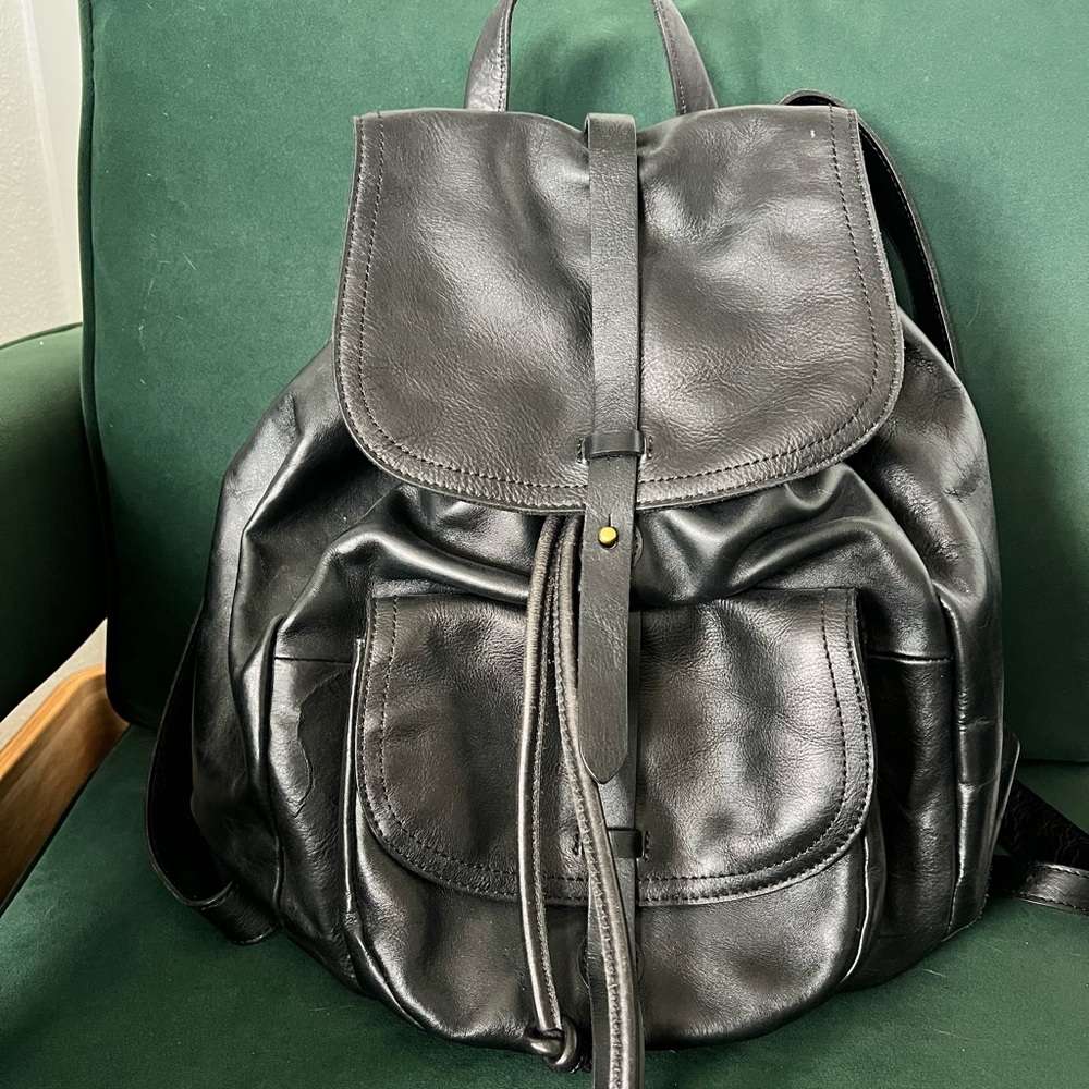 Madewell The Transport Rucksack black leather